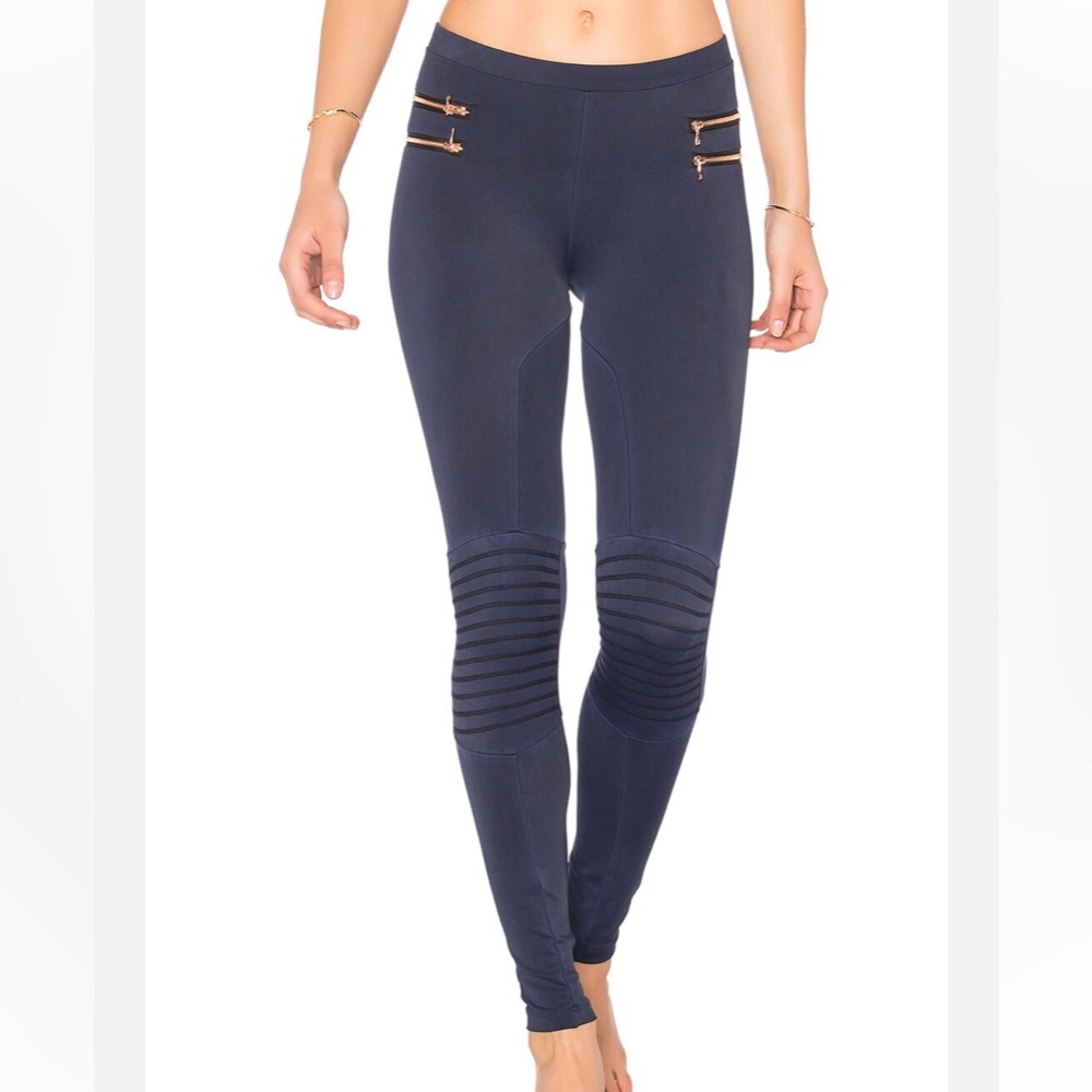 Fit Zipper Moto Legging in Ink Wash
